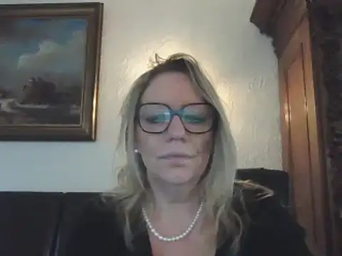 Silkesquirt online show from 12-11-24, 10:47