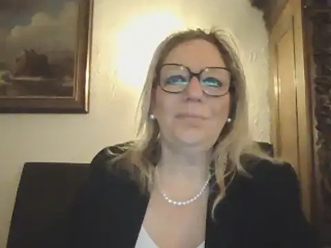 Silkesquirt online show from 12-19-24, 07:40