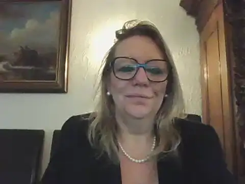 Silkesquirt online show from 12-20-24, 08:06