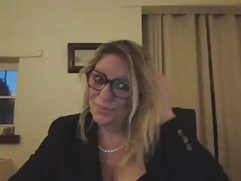Silkesquirt online show from 01-10-25, 07:14