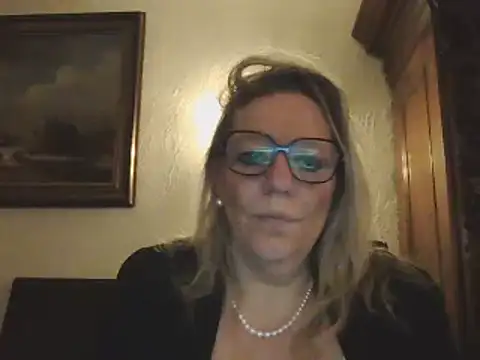 Silkesquirt online show from 01-23-25, 06:49