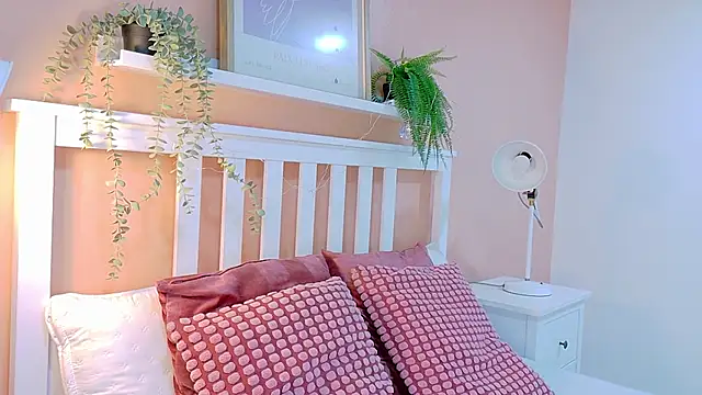 briannajackson  online show from 10-07-25, 11:40