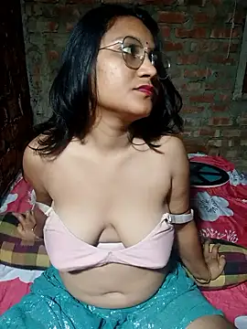 Snapshot of Cuterinki chatting on 04-17-26, 08:12 Cuterinki online show from 04-17-26, 08:12