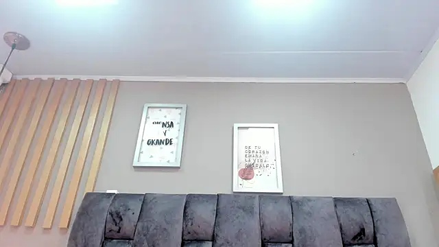 mariaa fernanda online show from 09-26-25, 03:21