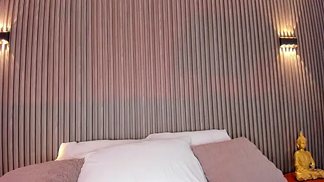 Snapshot of CaitlynCouper chatting on 02-28-26, 11:33 CaitlynCouper online show from 02-28-26, 11:33