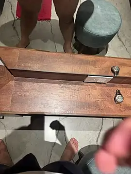 versatile guy01 online show from 09-26-25, 05:50