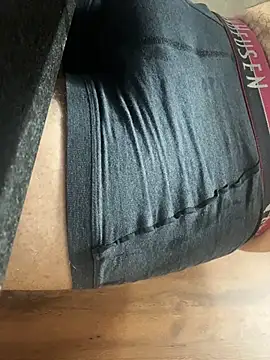 versatile guy01 online show from 03-25-26, 03:34