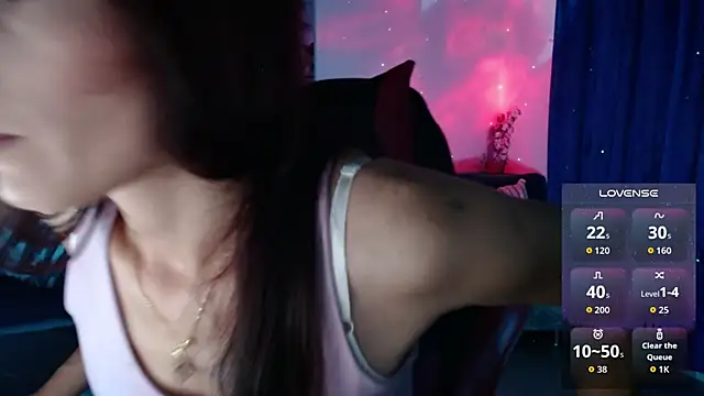 Snapshot of Sara-Guzman1 chatting on 03-19-26, 03:10 Sara-Guzman1 online show from 03-19-26, 03:10