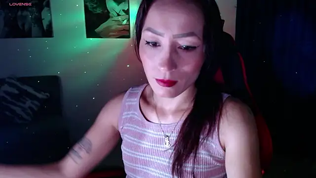 Snapshot of Sara-Guzman1 chatting on 03-20-26, 06:51 Sara-Guzman1 online show from 03-20-26, 06:51