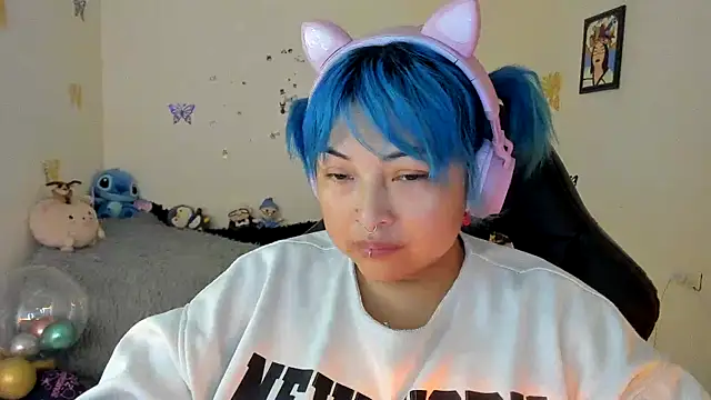 Snapshot of Shaddycute_ chatting on 09-13-25, 10:42 Shaddycute online show from 09-13-25, 10:42