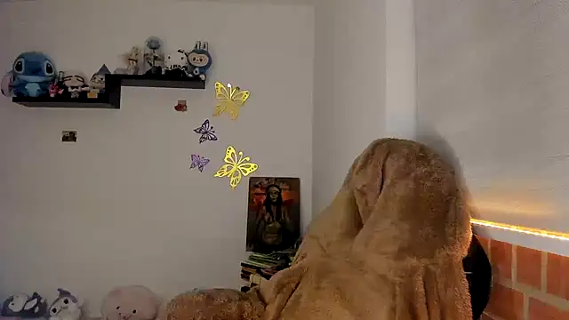 Shaddycute  online show from 12-01-25, 09:58