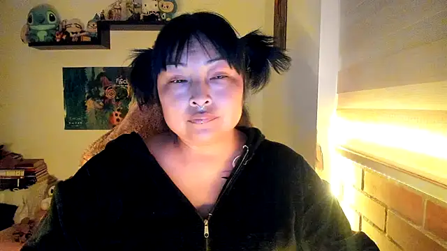 Shaddycute  online show from 02-12-26, 02:39