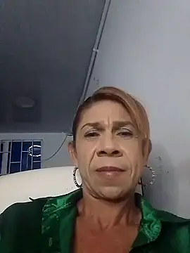 Antonella borja online show from 10-19-25, 08:42