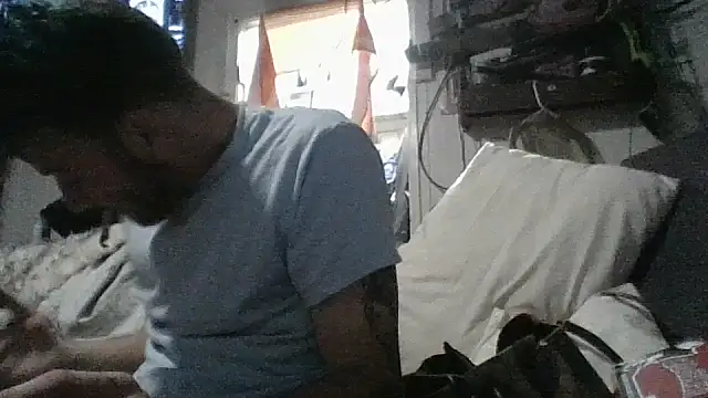 Snapshot of gettinit2wice chatting on 05-29-26, 01:31 gettinit2wice online show from 05-29-26, 01:31