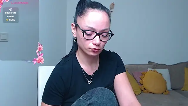 BabySerene online show from 02-11-25, 06:08