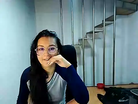 Jessie Desire online show from 02-24-25, 03:55