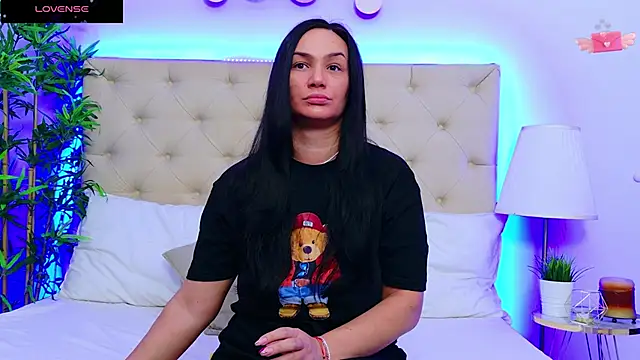 Snapshot of DaliyaArabian chatting on 03-15-25, 04:46 DaliyaArabian online show from 03-15-25, 04:46