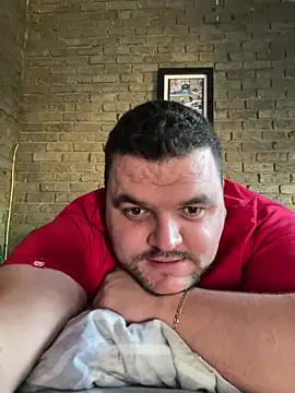 Snapshot of Mikey-HH chatting on 01-22-25, 04:12 Mikey-HH online show from 01-22-25, 04:12