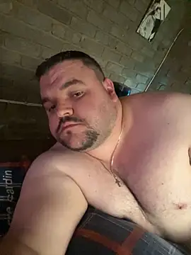 Snapshot of Mikey-HH chatting on 11-06-25, 12:17 Mikey-HH online show from 11-06-25, 12:17