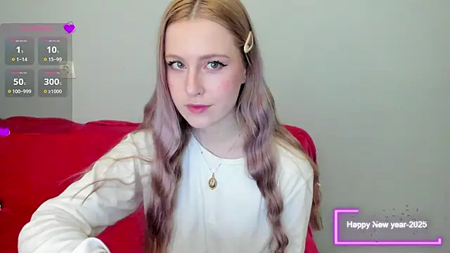 Snapshot of lola_forever chatting on 01-08-25, 04:33 lola forever online show from 01-08-25, 04:33