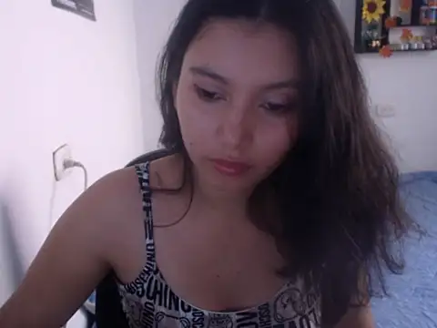 HannaKlein online show from 01-13-25, 01:49