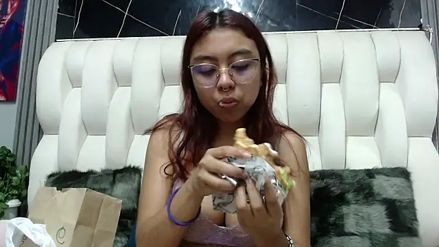 Ava jones1 online show from 01-18-26, 04:05