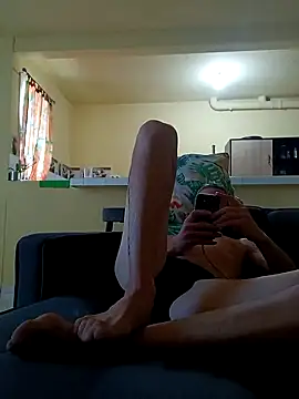 Snapshot of chris_sbh chatting on 02-08-25, 05:18 chris sbh online show from 02-08-25, 05:18