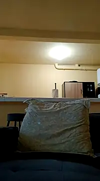 Snapshot of chris_sbh chatting on 02-16-25, 03:16 chris sbh online show from 02-16-25, 03:16