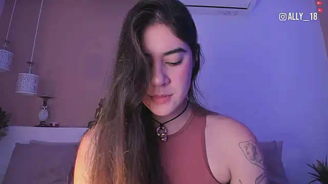 Snapshot of Ally_addams chatting on 03-10-26, 04:17 Ally addams online show from 03-10-26, 04:17