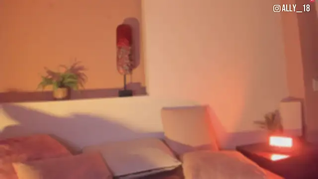 Snapshot of Ally_addams chatting on 05-11-26, 03:56 Ally addams online show from 05-11-26, 03:56
