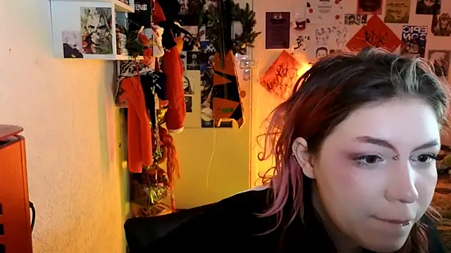 Alex Howell online show from 02-06-26, 03:33