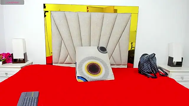 vahiolet fuentes online show from 11-06-25, 03:07