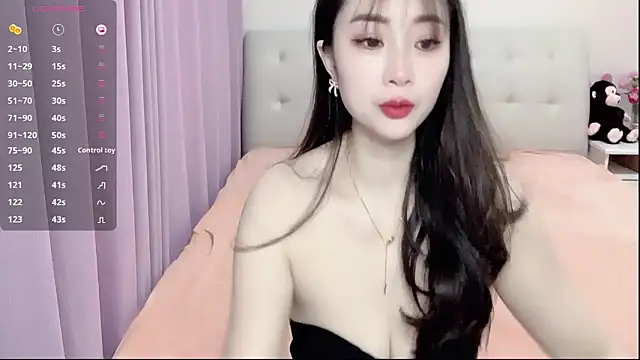 aisha123123 online show from 02-05-25, 02:29
