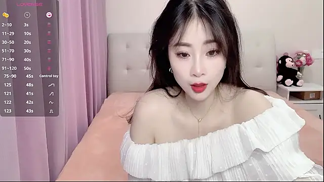 aisha123123 online show from 02-08-25, 02:15