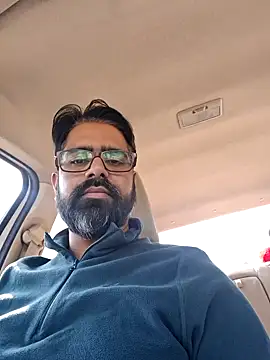 Snapshot of bewolf_17 chatting on 12-06-24, 06:37 bewolf 17 online show from 12-06-24, 06:37