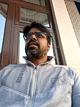 Snapshot of bewolf_17 chatting on 01-10-25, 10:50 bewolf 17 online show from 01-10-25, 10:50