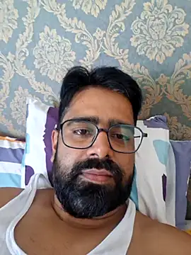 Snapshot of bewolf_17 chatting on 09-26-25, 07:01 bewolf 17 online show from 09-26-25, 07:01