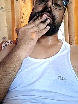 Snapshot of bewolf_17 chatting on 10-03-25, 06:54 bewolf 17 online show from 10-03-25, 06:54