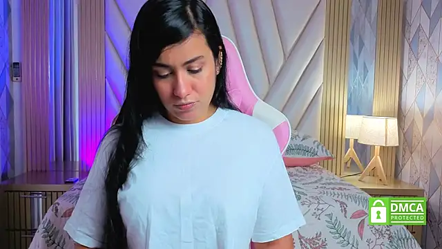 Miia harper  online show from 10-22-25, 11:32