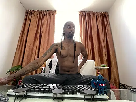 Malkon Big online show from 06-16-26, 05:37