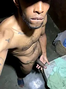 Snapshot of Sur1711 chatting on 11-15-25, 05:09 Sur1711 online show from 11-15-25, 05:09