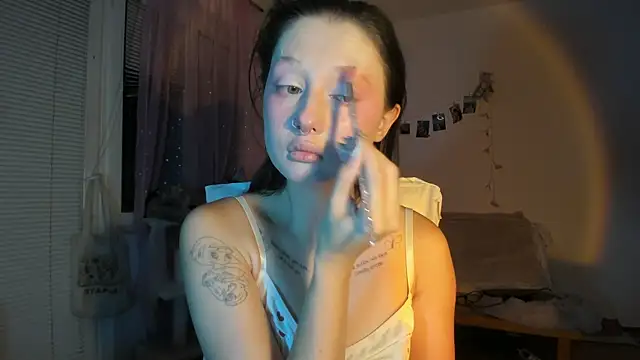 Snapshot of Jenny_darling_love chatting on 11-30-25, 07:07 Jenny darling love online show from 11-30-25, 07:07