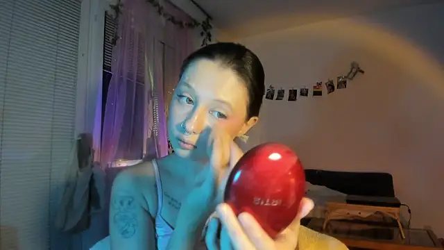 Snapshot of Jenny_darling_love chatting on 01-12-26, 07:08 Jenny darling love online show from 01-12-26, 07:08