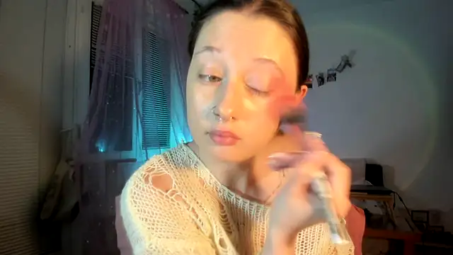 Snapshot of Jenny_darling_love chatting on 04-15-26, 06:15 Jenny darling love online show from 04-15-26, 06:15