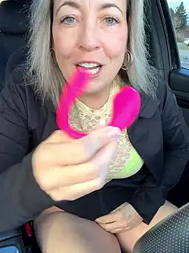 Snapshot of Cherry-red-xo chatting on 01-09-26, 04:54 Cherry-red-xo online show from 01-09-26, 04:54