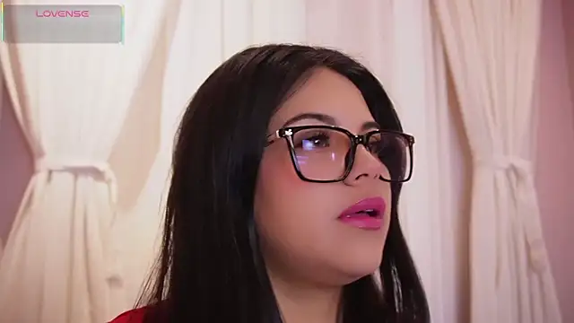 Sophia wilsonn  online show from 10-12-25, 08:35