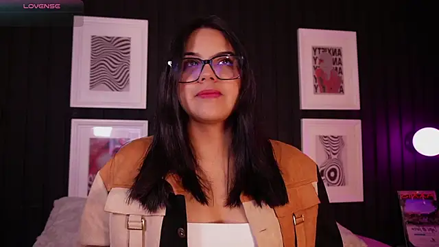 Sophia wilsonn  online show from 03-10-26, 10:42