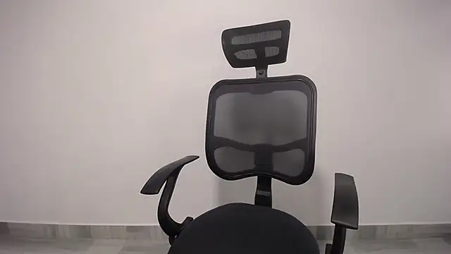 present the magic online show from 01-21-25, 04:10