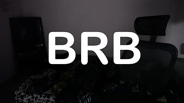 Snapshot of present_the_magic chatting on 11-16-25, 02:06 present the magic online show from 11-16-25, 02:06