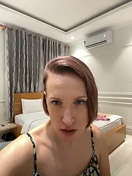 UmaTruewoman online show from 11-21-25, 05:39